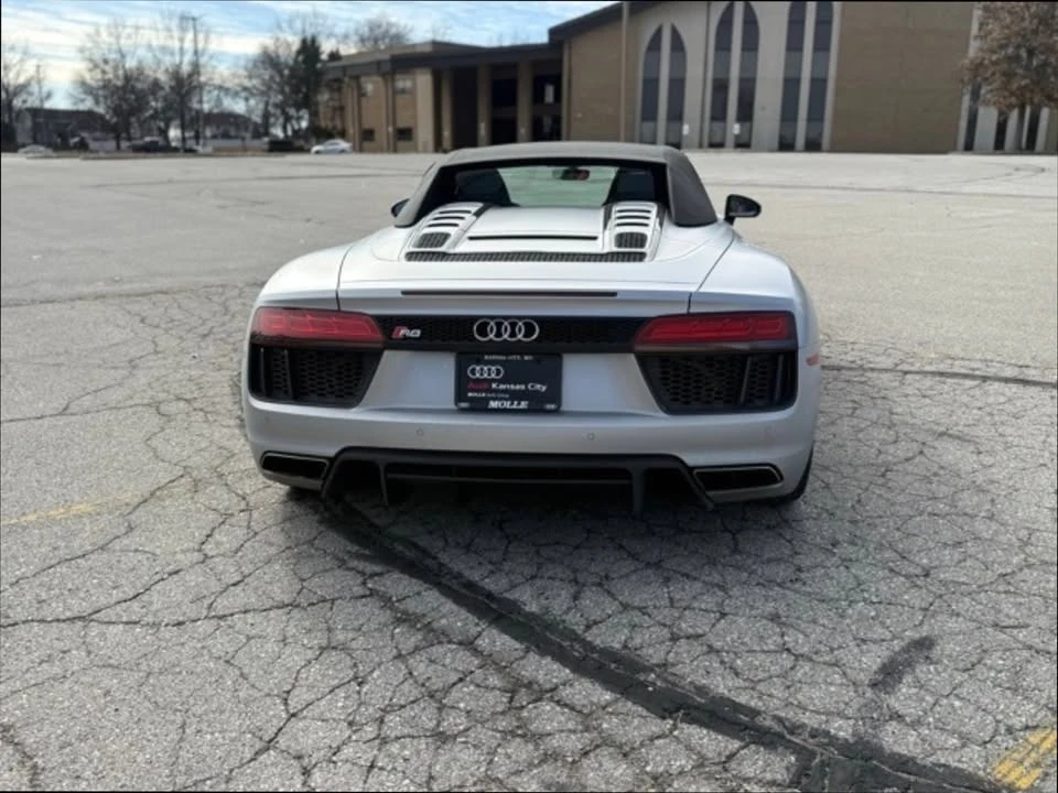 2018 Audi 4S R8 - Image 6 of 14