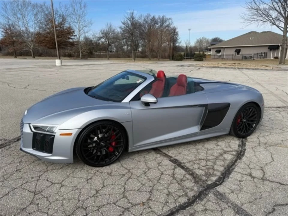 2018 Audi 4S R8 - Image 9 of 14
