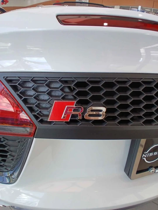 2018 Audi 4S R8 - Image 12 of 12