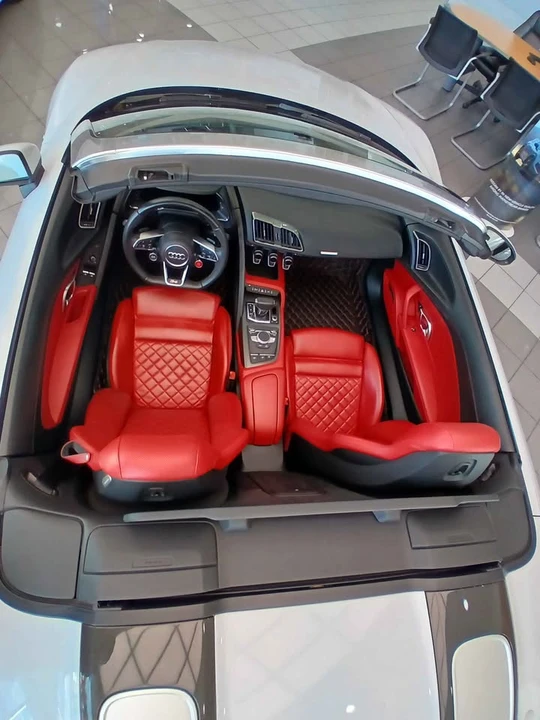 2018 Audi 4S R8 - Image 10 of 12