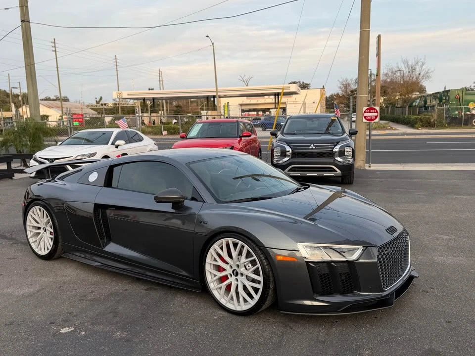 2018 Audi 4S R8 - Image 4 of 15