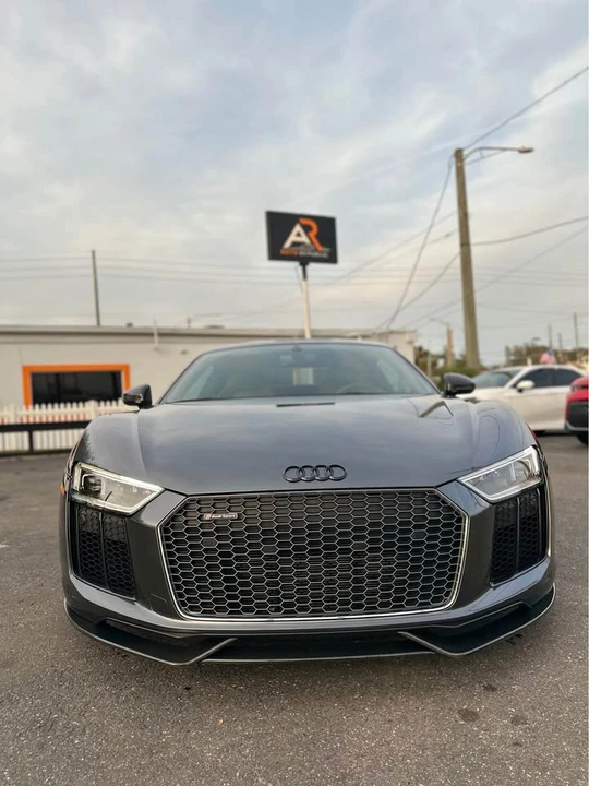 2018 Audi 4S R8 - Image 2 of 17