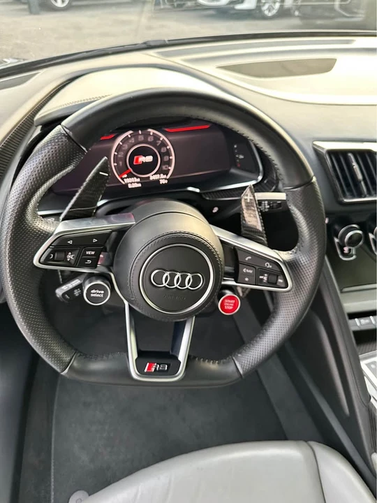 2018 Audi 4S R8 - Image 10 of 17