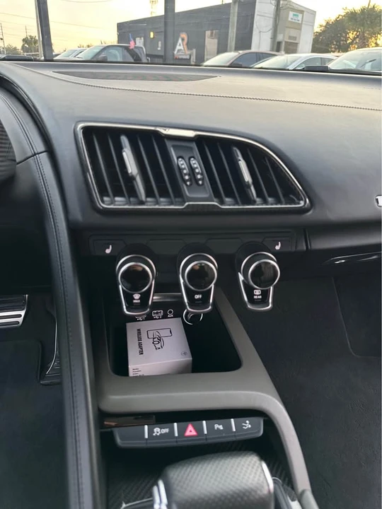 2018 Audi 4S R8 - Image 16 of 17