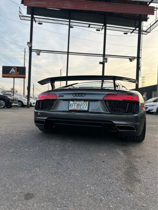 2018 Audi 4S R8 - Image 5 of 17