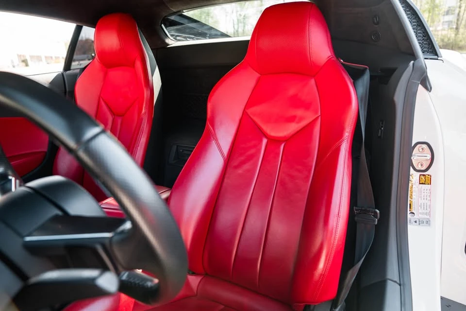 2018 Audi 4S R8 - Image 13 of 18