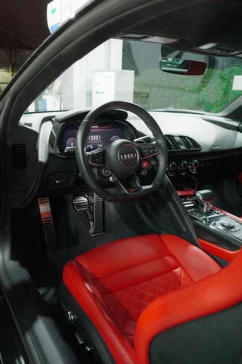 2018 Audi 4S R8 - Image 7 of 7