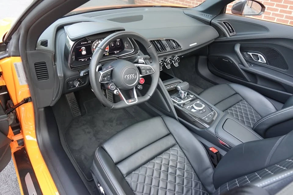 2018 Audi 4S R8 - Image 10 of 14