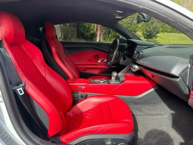 2018 Audi 4S R8 - Image 14 of 20