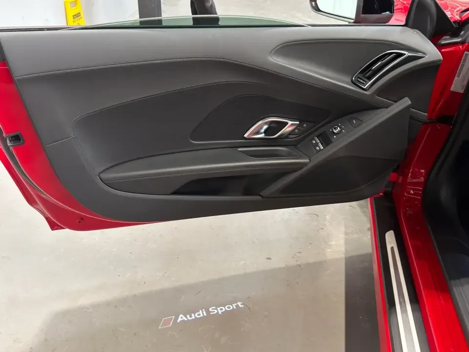 2018 Audi 4S R8 - Image 14 of 20