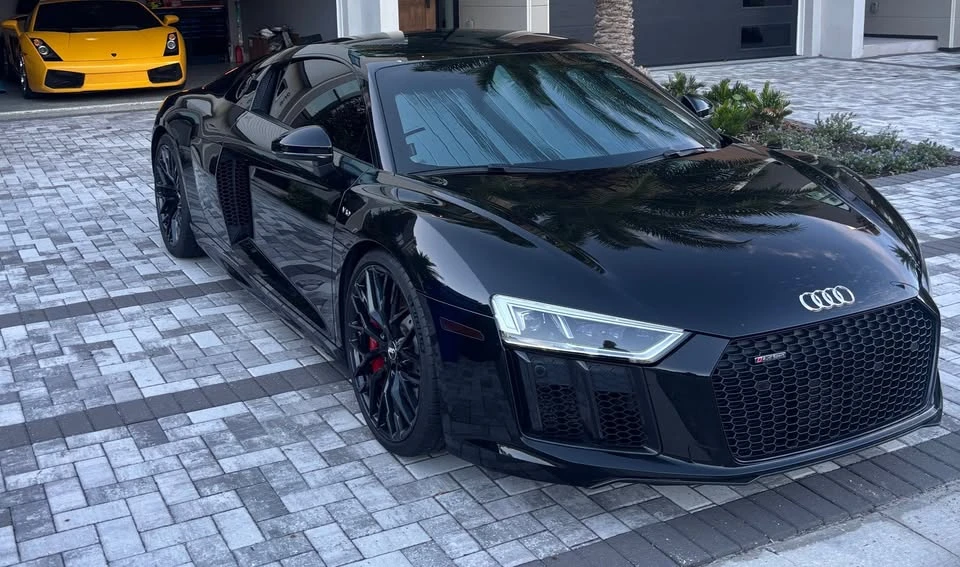 2018 Audi 4S R8 - Image 3 of 7
