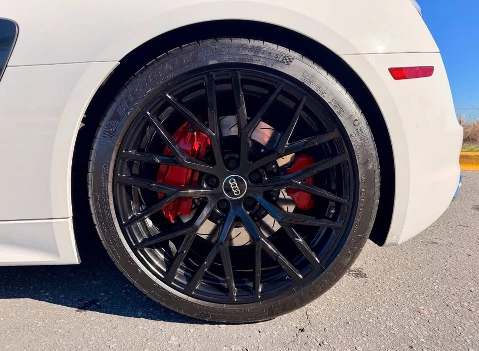 2018 Audi 4S R8 - Image 11 of 17
