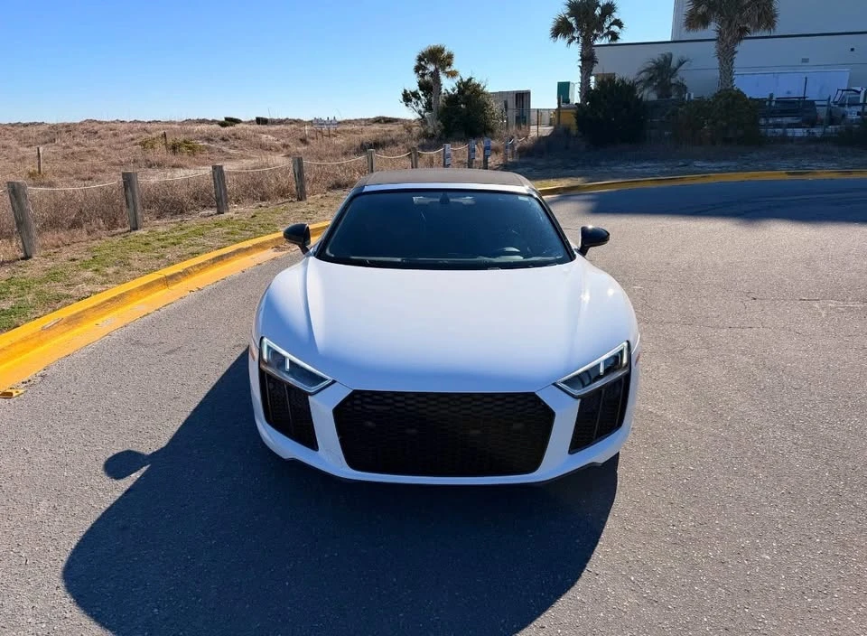 2018 Audi 4S R8 - Image 4 of 17