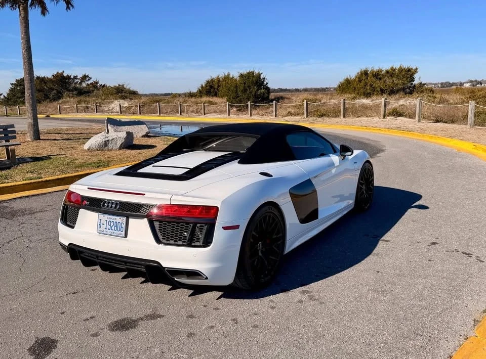 2018 Audi 4S R8 - Image 6 of 17