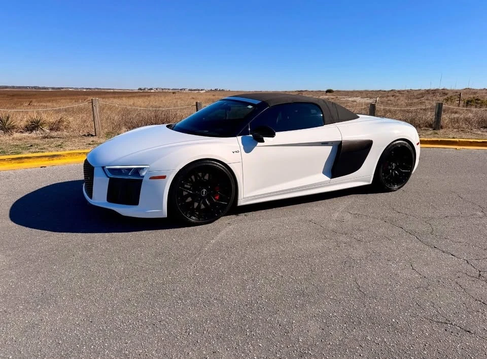 2018 Audi 4S R8 - Image 8 of 17
