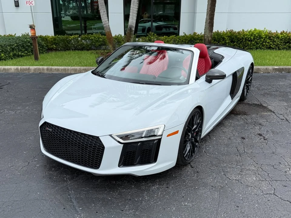 2018 Audi 4S R8 - Image 8 of 16