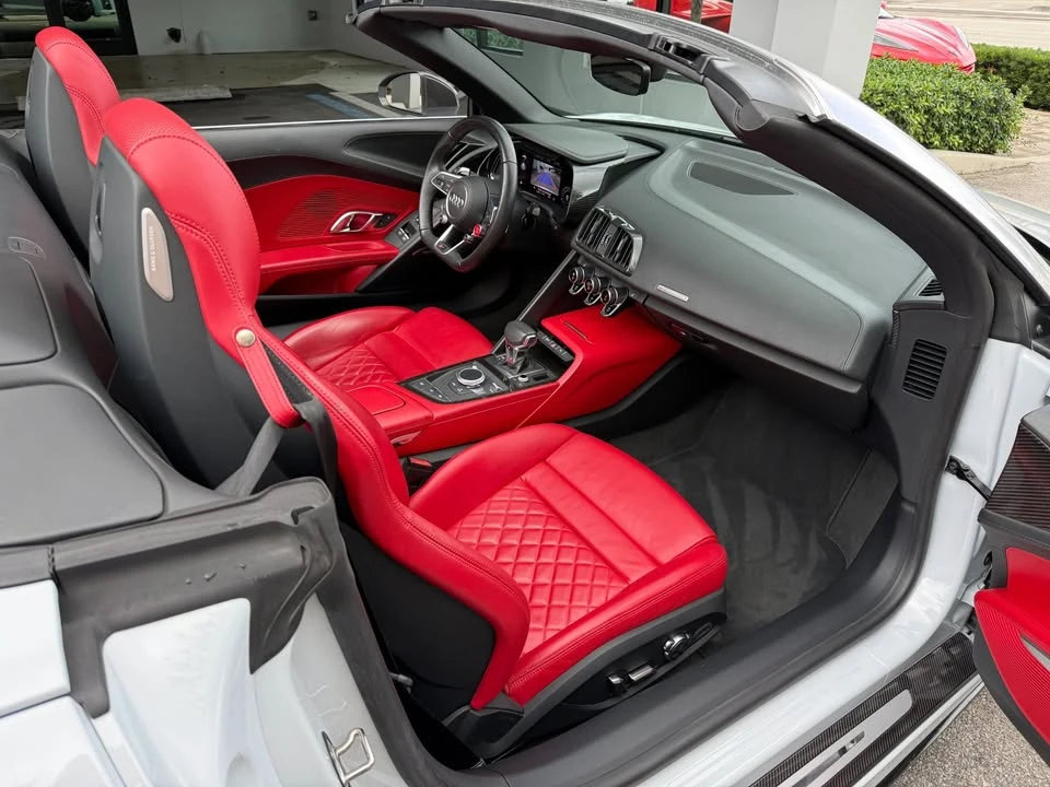2018 Audi 4S R8 - Image 15 of 16