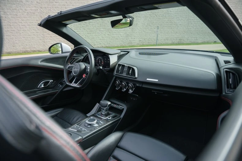 2018 Audi 4S R8 - Image 4 of 20