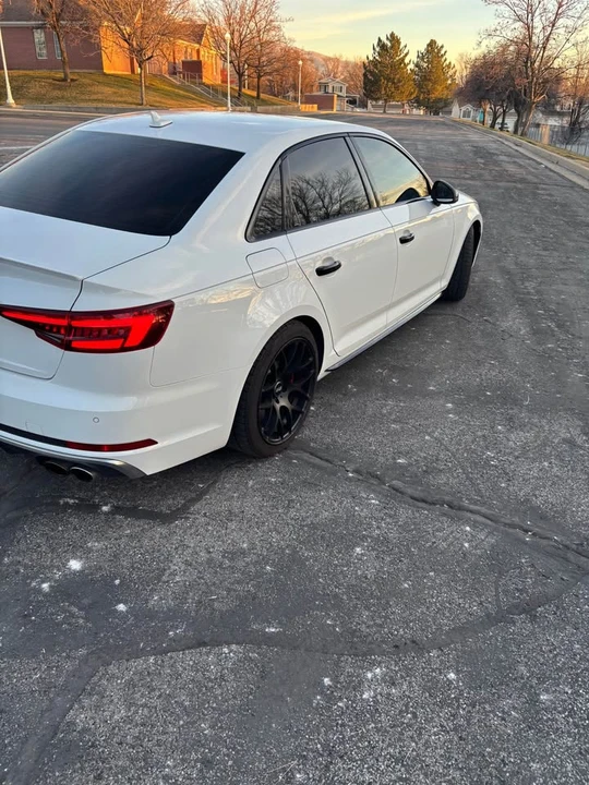 2018 Audi B9 S4 - Image 4 of 17