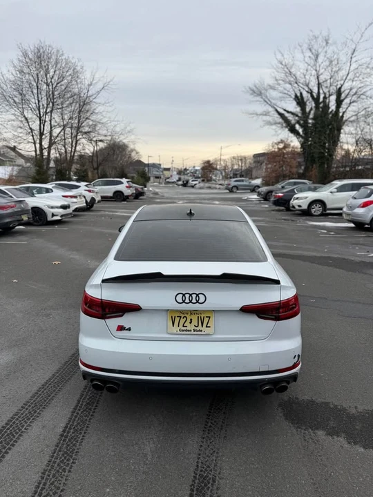 2018 Audi B9 S4 - Image 4 of 17