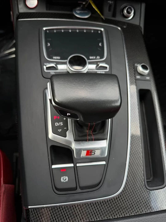 2018 Audi FY SQ5 - Image 9 of 16