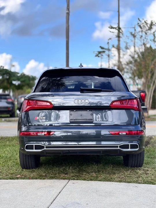 2018 Audi FY SQ5 - Image 5 of 12