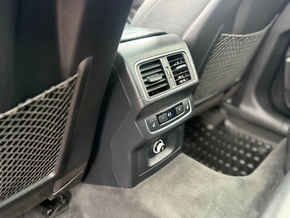 2018 Audi FY SQ5 - Image 10 of 16