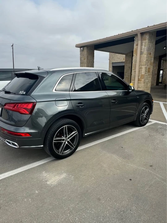 2018 Audi FY SQ5 - Image 3 of 11