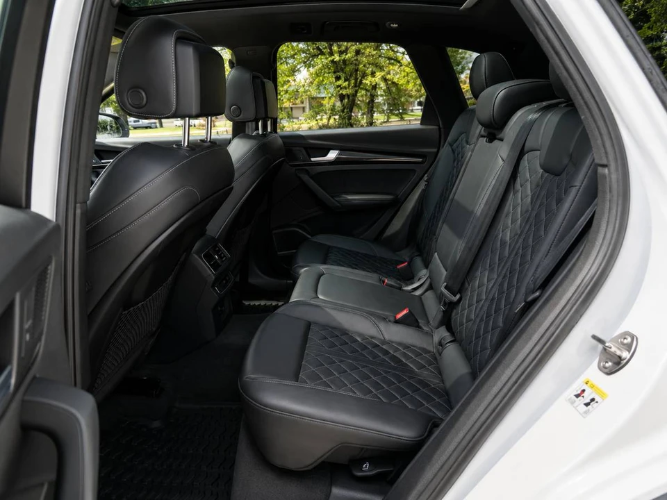 2018 Audi FY SQ5 - Image 11 of 12