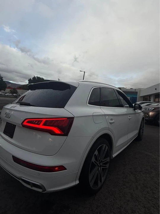 2018 Audi FY SQ5 - Image 6 of 12