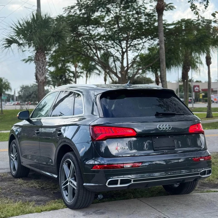 2018 Audi FY SQ5 - Image 4 of 12