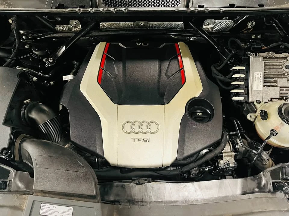2018 Audi FY SQ5 - Image 17 of 20