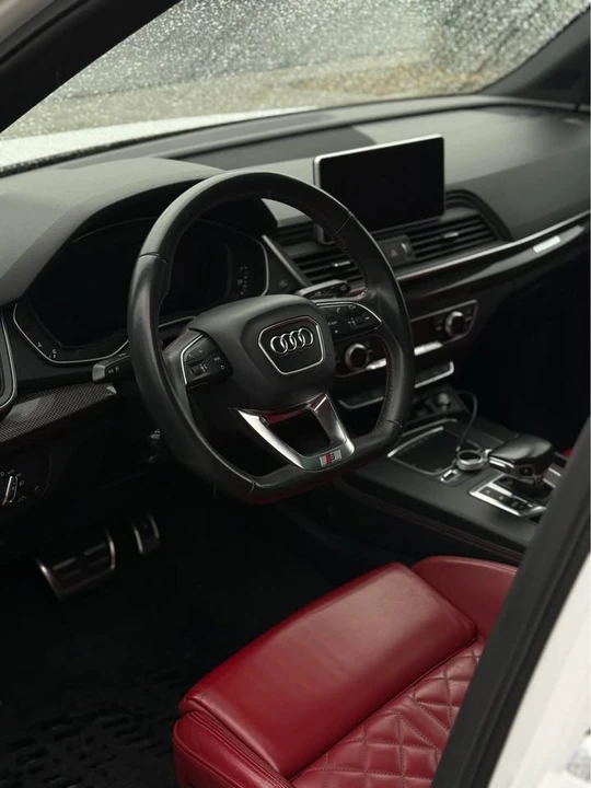 2018 Audi FY SQ5 - Image 2 of 6