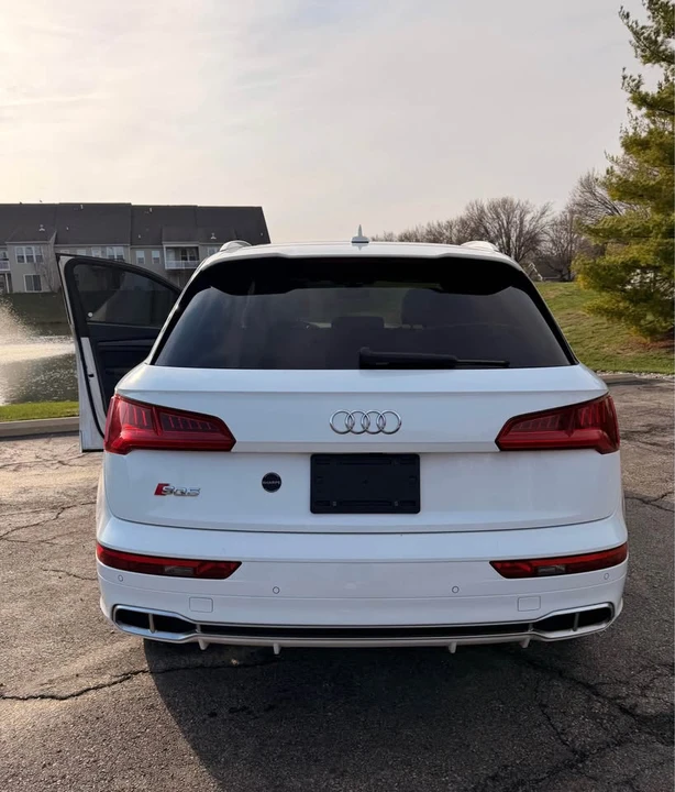 2018 Audi FY SQ5 - Image 12 of 20