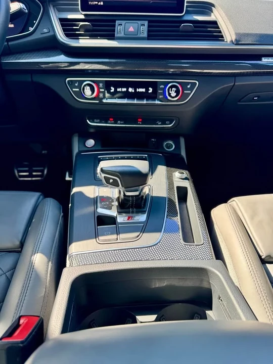 2018 Audi FY SQ5 - Image 9 of 20