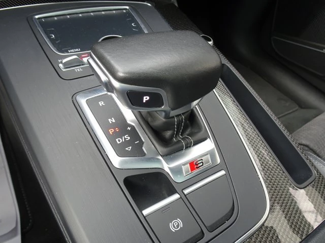 2018 Audi FY SQ5 - Image 17 of 20