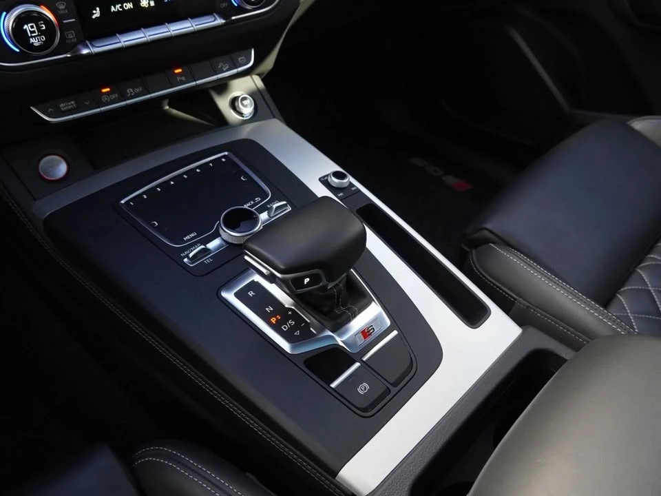 2018 Audi FY SQ5 - Image 14 of 19