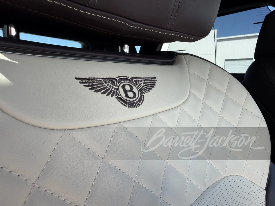 2018 Bentley Bentayga - Image 12 of 31