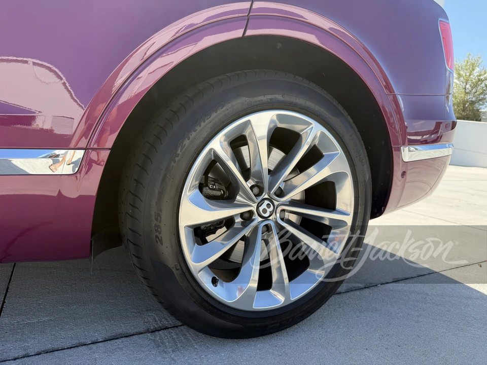 2018 Bentley Bentayga - Image 14 of 31