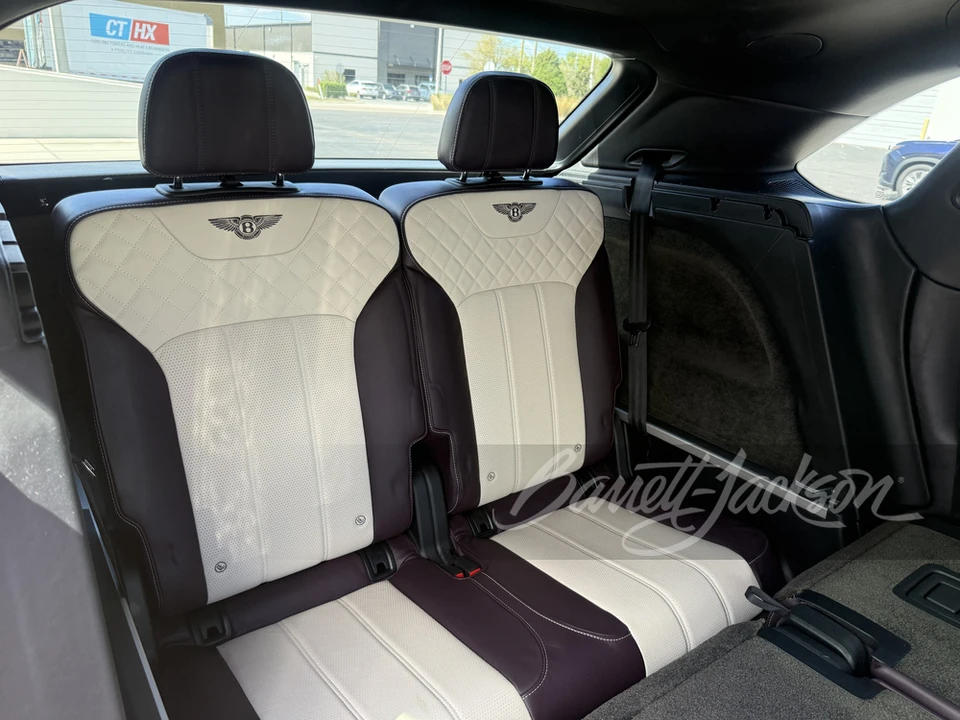 2018 Bentley Bentayga - Image 28 of 31
