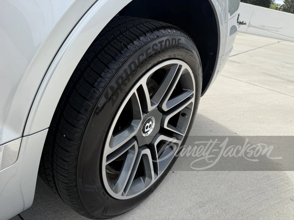 2018 Bentley Bentayga - Image 31 of 31