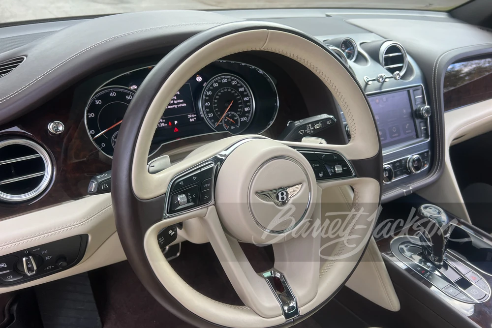 2018 Bentley Bentayga - Image 10 of 31