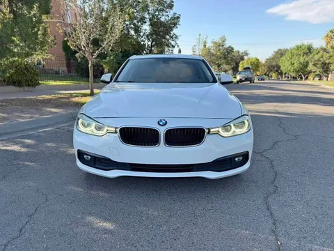 2018 BMW 3 Series 318i Convertible 2D