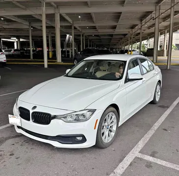 2018 BMW 3 Series 320i Sedan