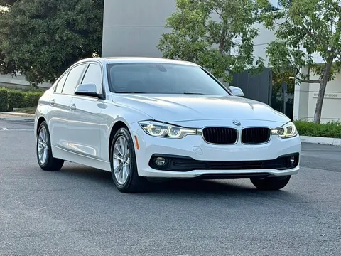 2018 BMW 3 Series 320i Sedan