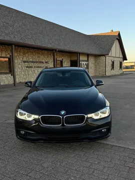 2018 BMW 3 Series 320i Sedan 4D