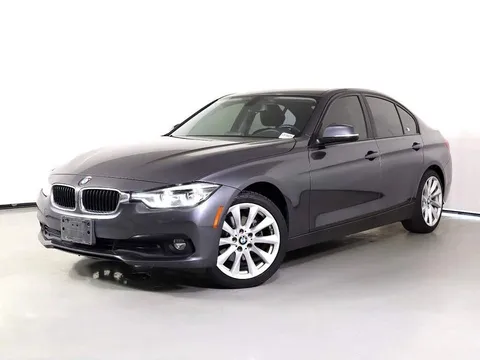 2018 BMW 3 Series 320i Sedan RWD
