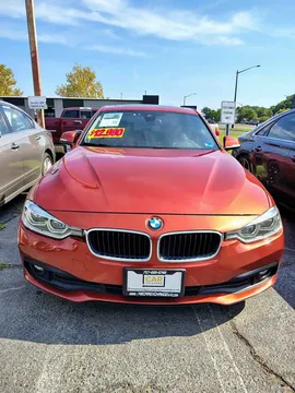 2018 BMW 3 Series 320i xDrive Sedan 4D