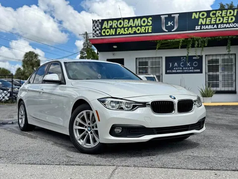 2018 BMW 3 Series 320i xDrive Sedan 4D