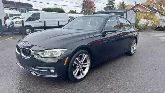 2018 BMW 3-Series 330i xDrive